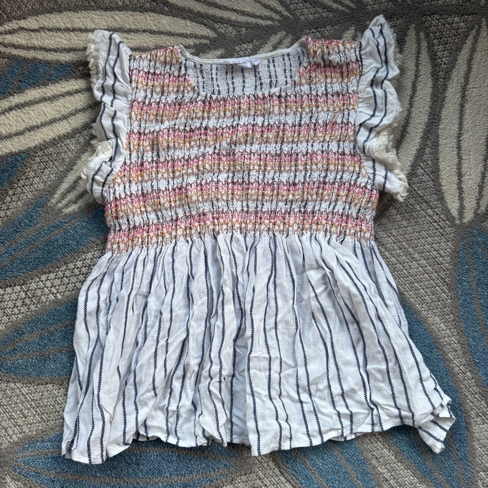 THML Women’s Boho Ruffle Sleeve Smocked Bodice Top Size Large 100% Rayon